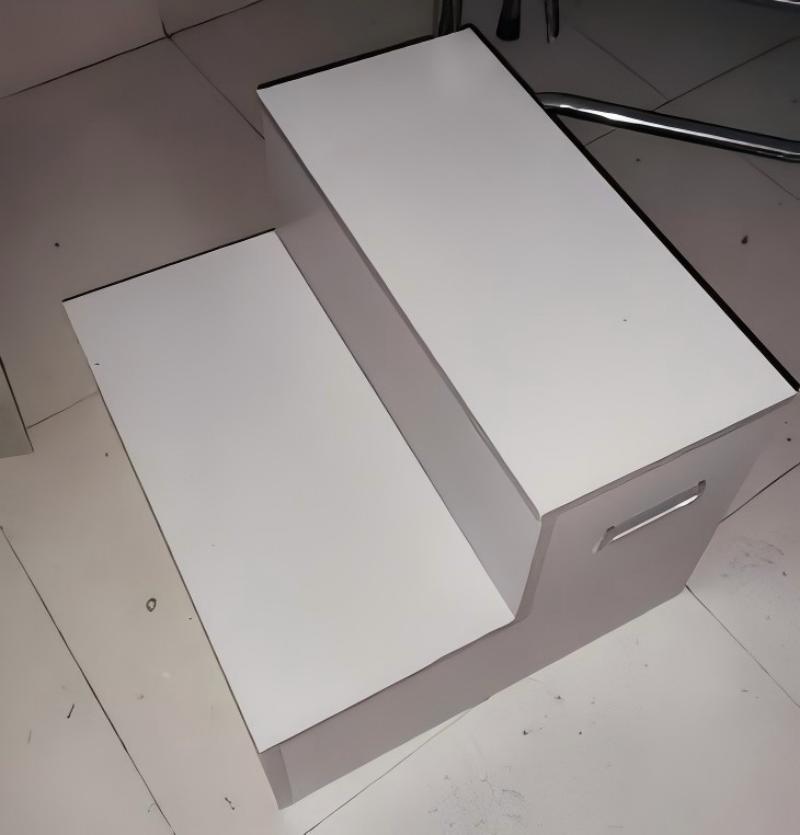 二级步梯